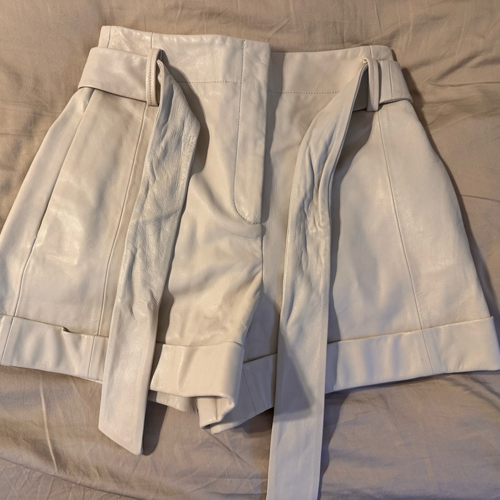 Club Monaco leather shorts NWT size 6